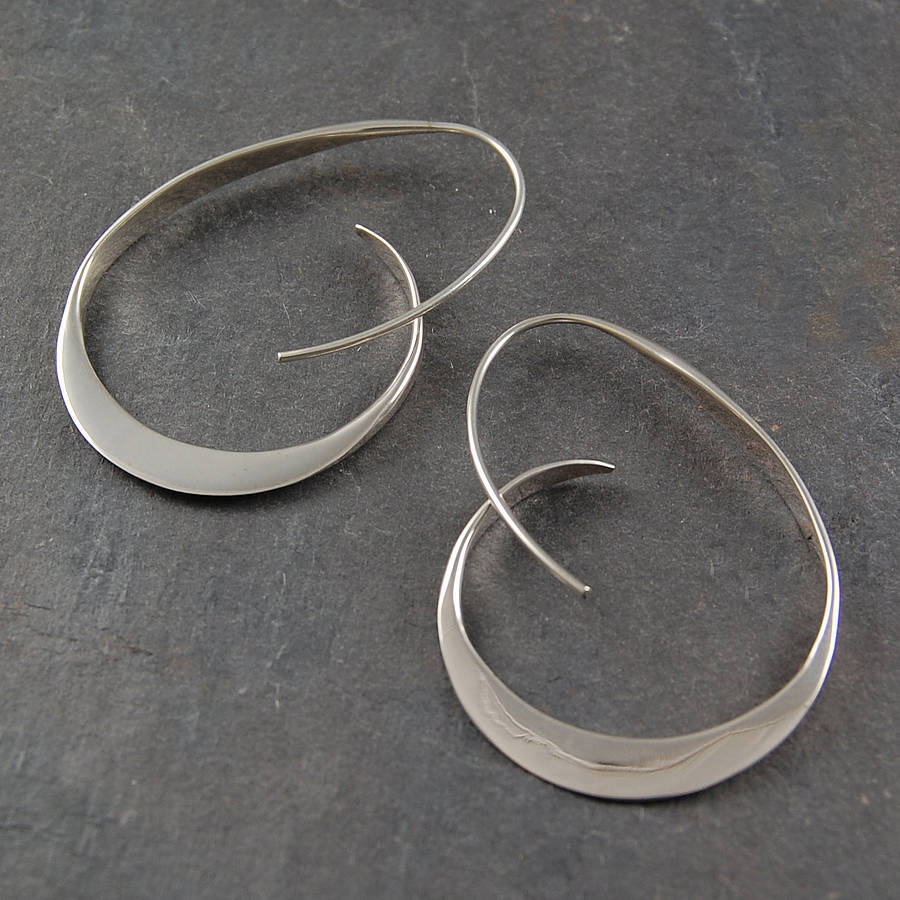 Becca – Spiralohrringe in stilvollem Design