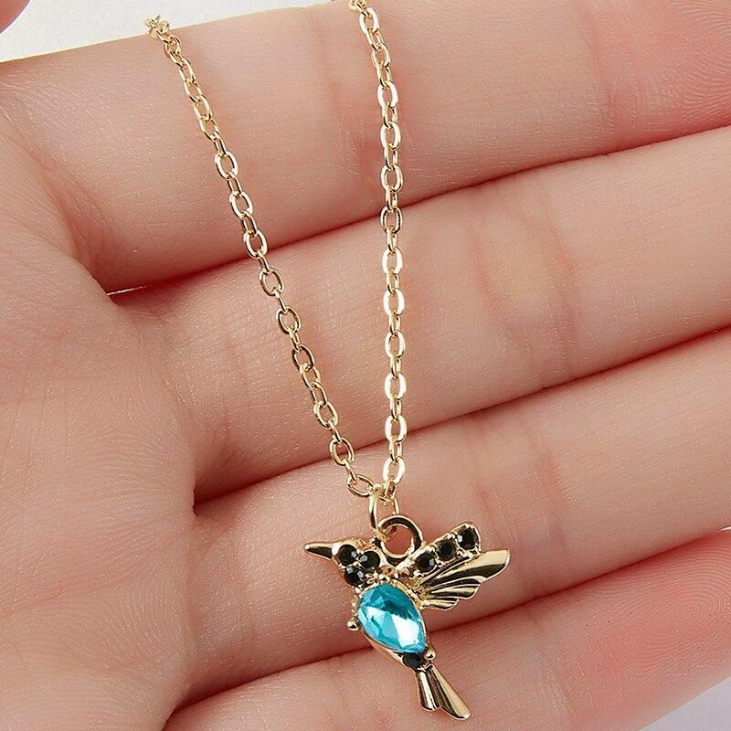 Jada – Kolibri-Halskette mit bunten Details