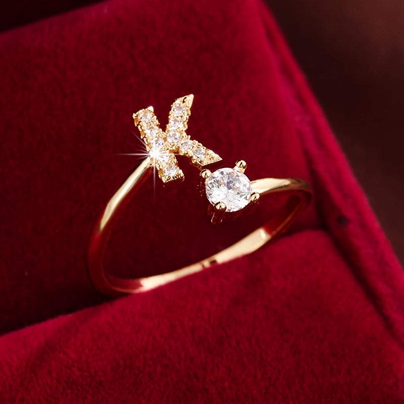 Nova – Stilvoller offener Ring mit Initiale