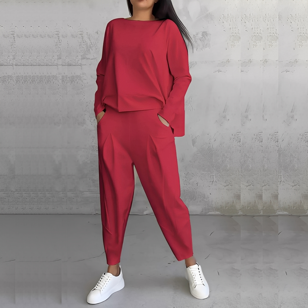 Mélisande - Damen-Set aus Pullover mit Rundhals und Hose