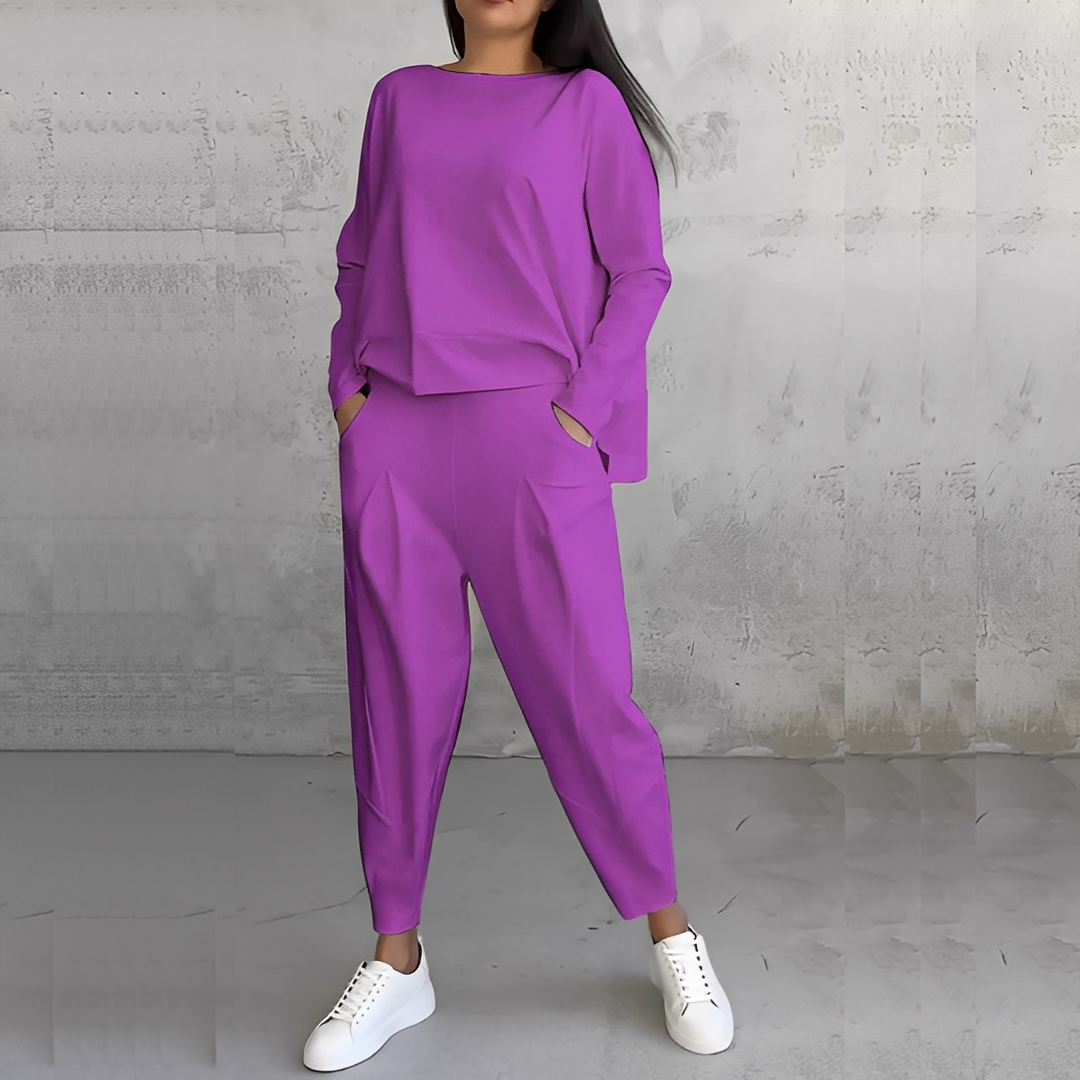 Mélisande - Damen-Set aus Pullover mit Rundhals und Hose