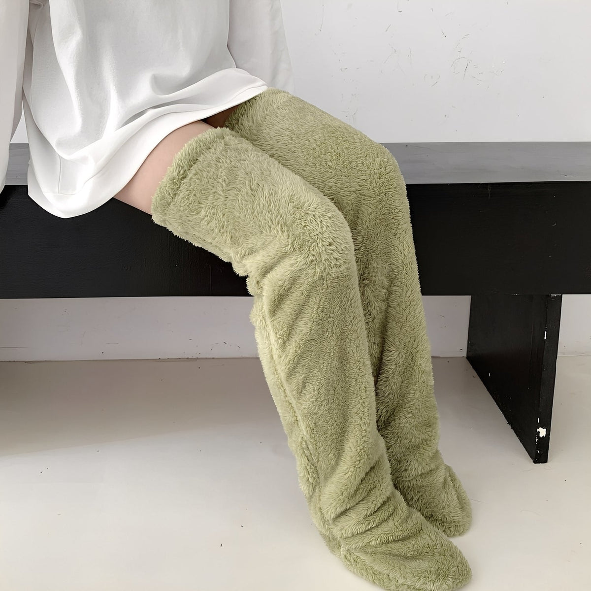 Camellia - Warme Damensocken über das Knie für den Winter
