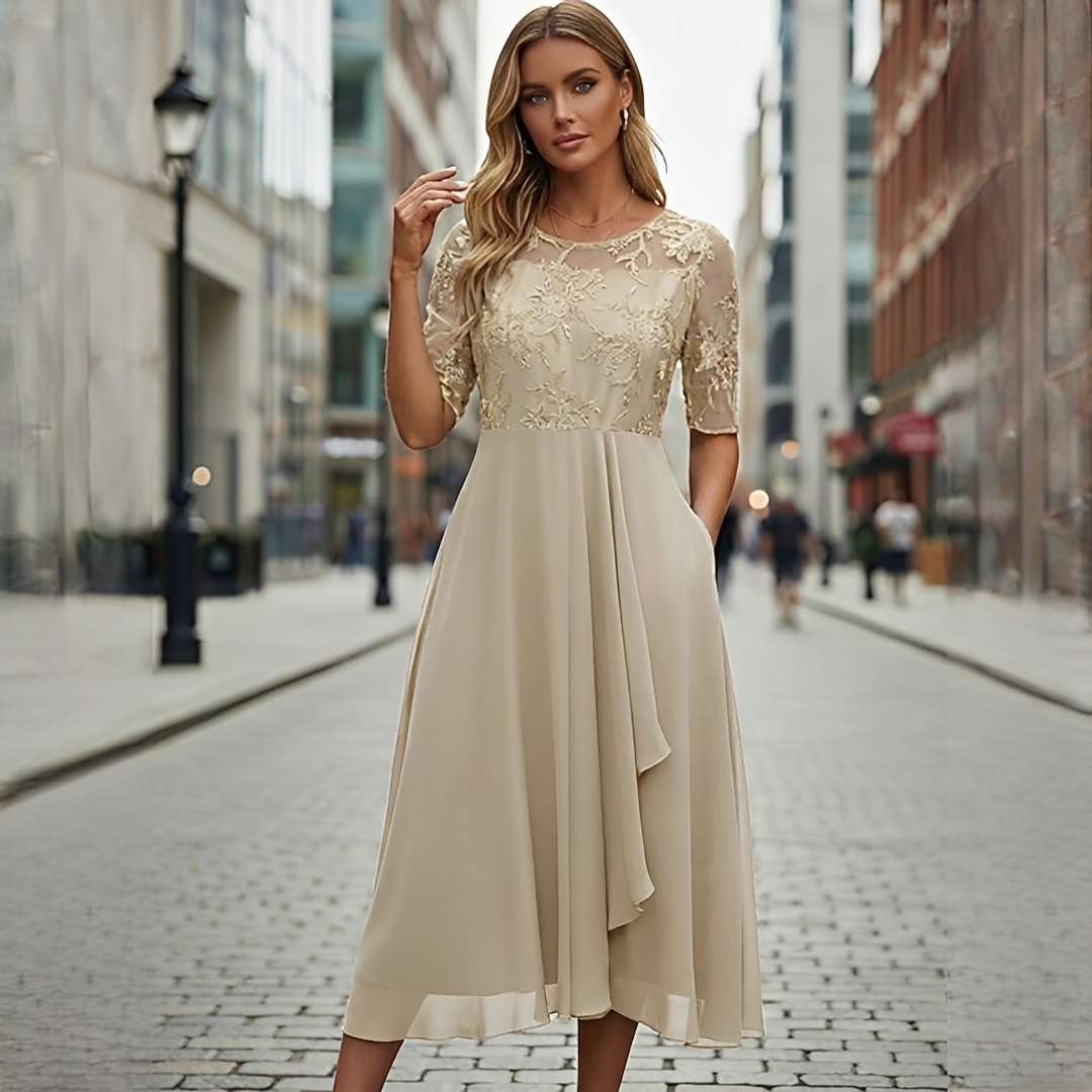 Victoria - Elegantes Sommerkleid mit Spitze