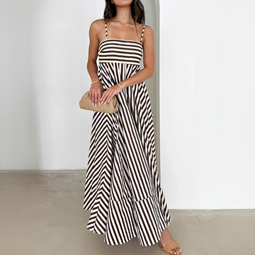 Lerra - Langes plissiertes Kleid mit Streifen