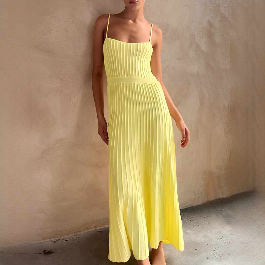 Pheobie - Stilvolles Midikleid mit Falten
