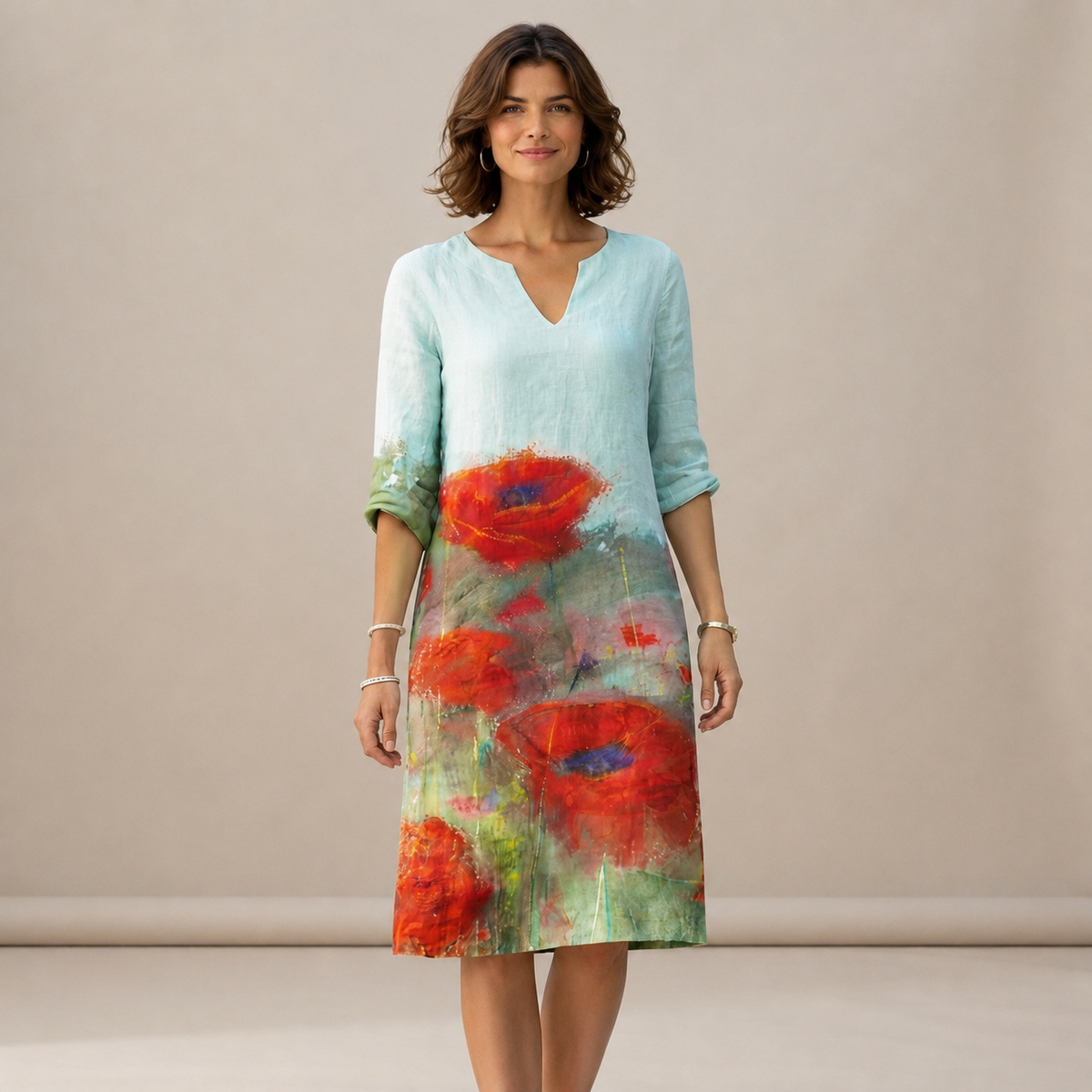 Ninna - Elegantes und figurbetontes V-Ausschnitt-Kleid