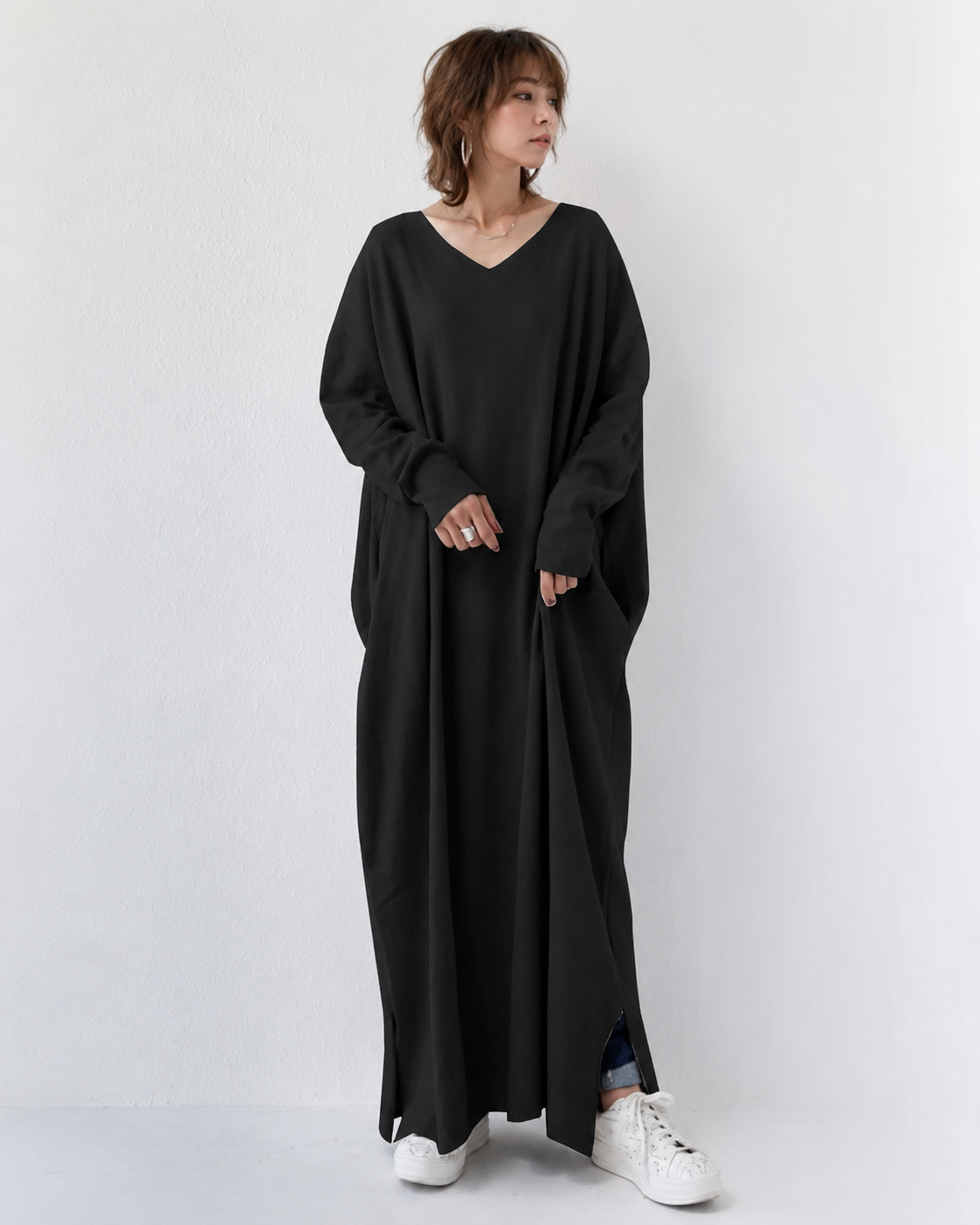 Shacora - Weit geschnittenes Maxikleid mit V-Ausschnitt