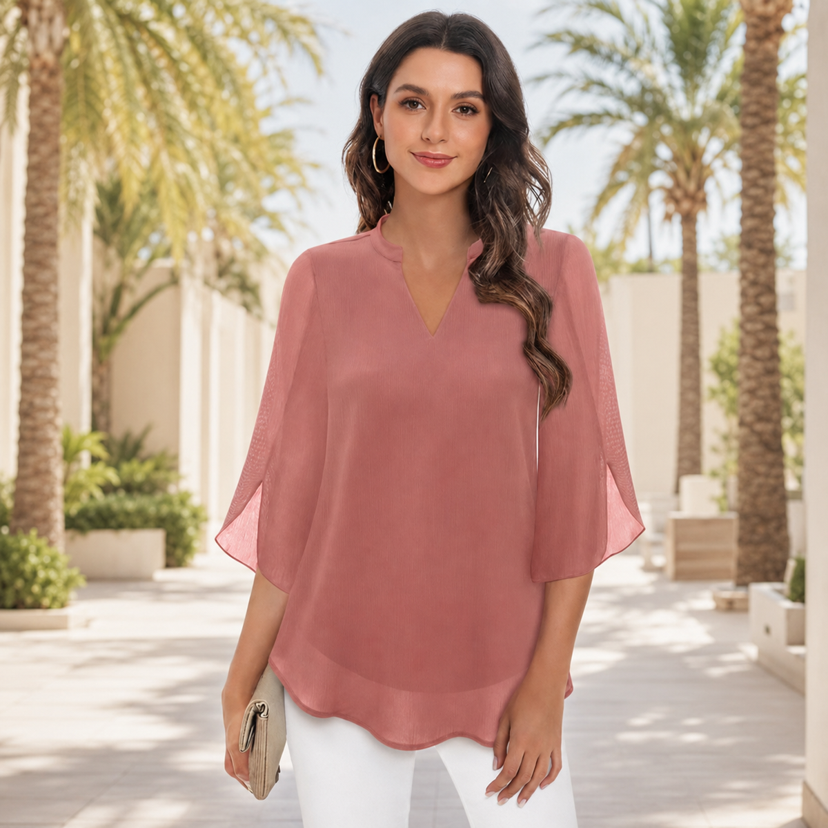Arsine - Stylishe, locker geschnittene Bluse mit V-Ausschnitt
