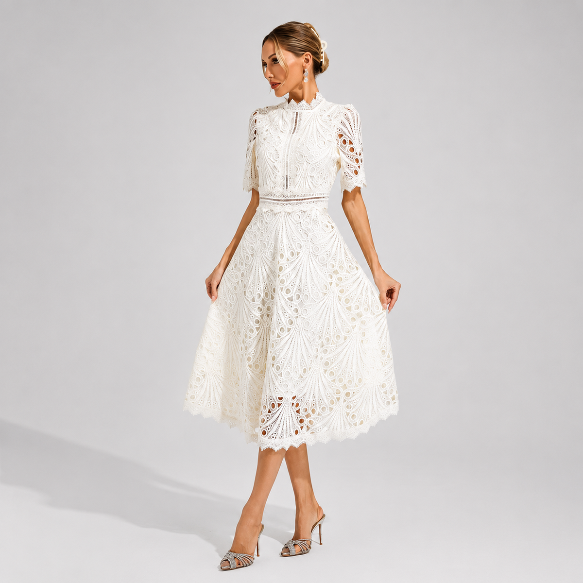 Hallie - Modernes Midikleid