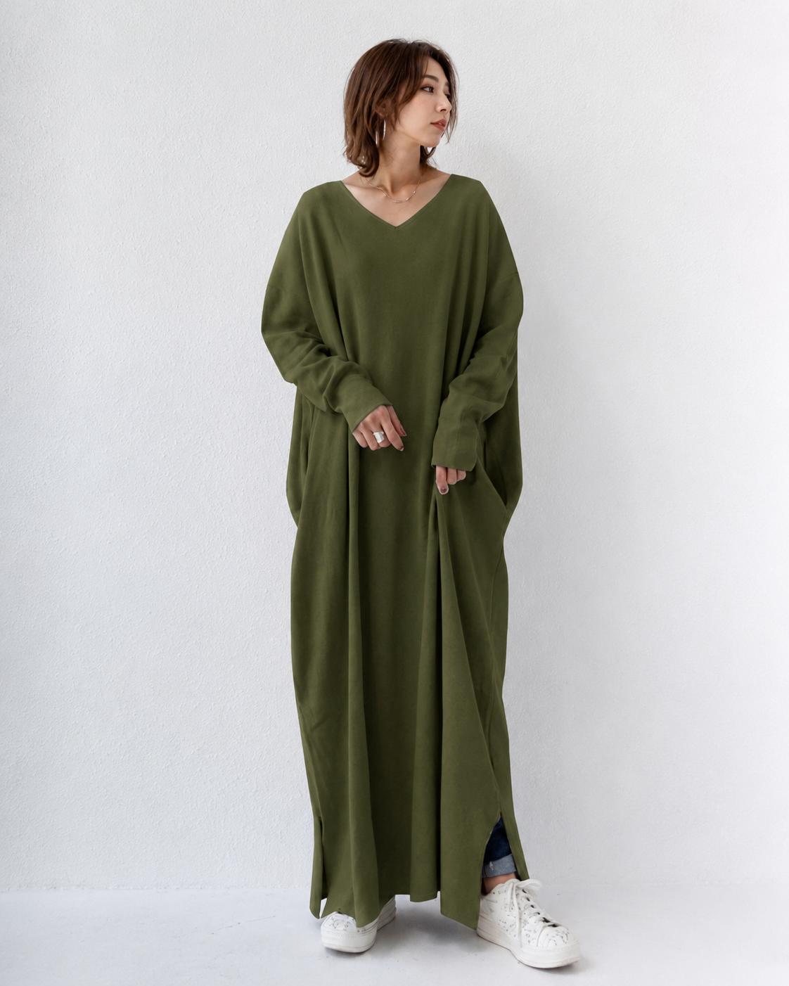 Shacora - Weit geschnittenes Maxikleid mit V-Ausschnitt