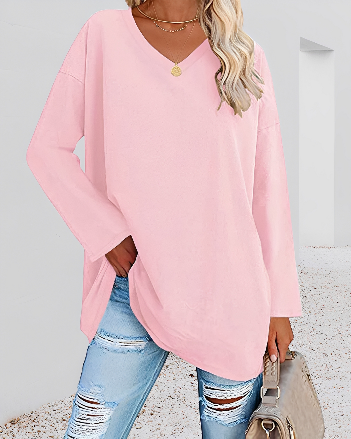 Kendra - Elegantes V-Neck-Shirt mit entspannter Passform