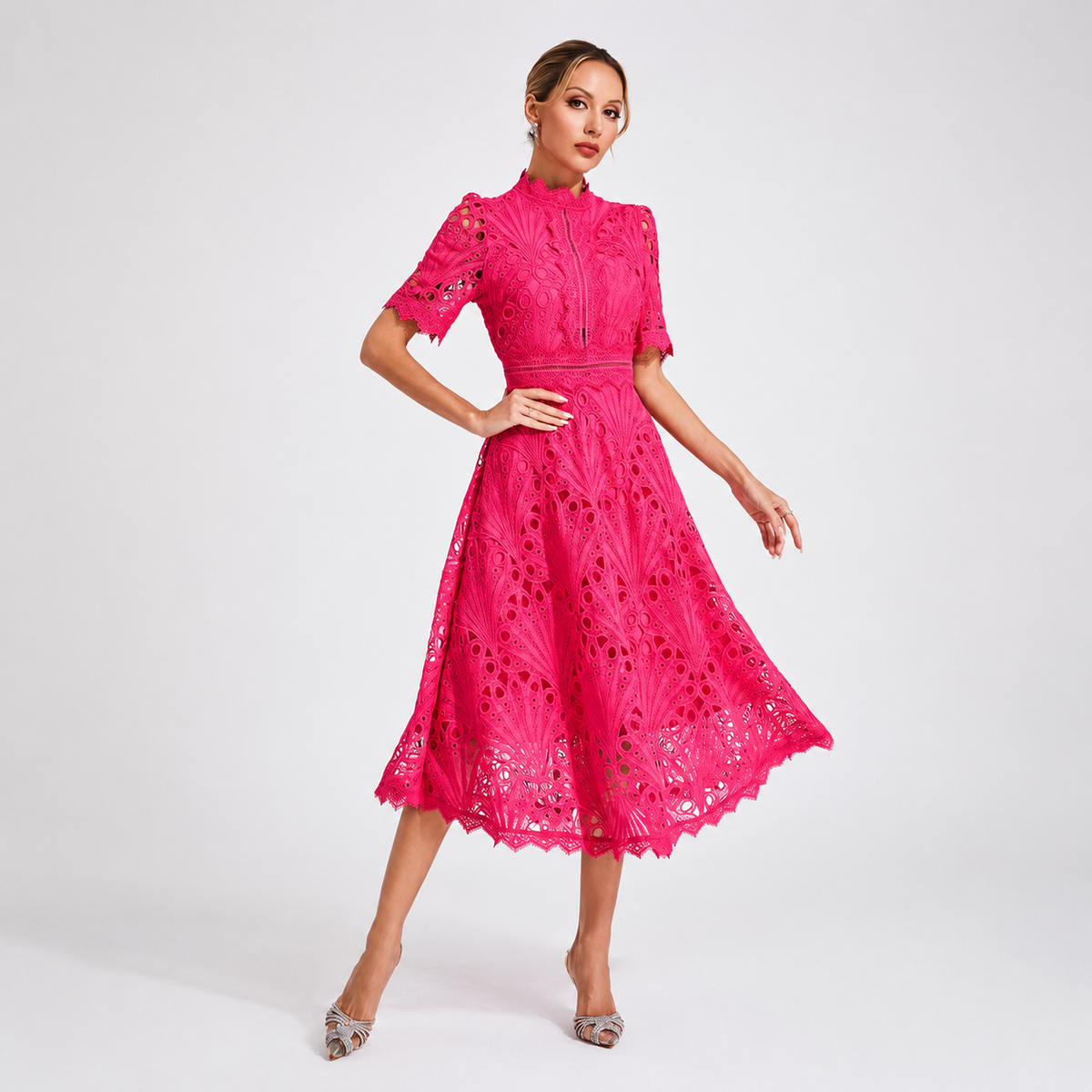Hallie - Modernes Midikleid
