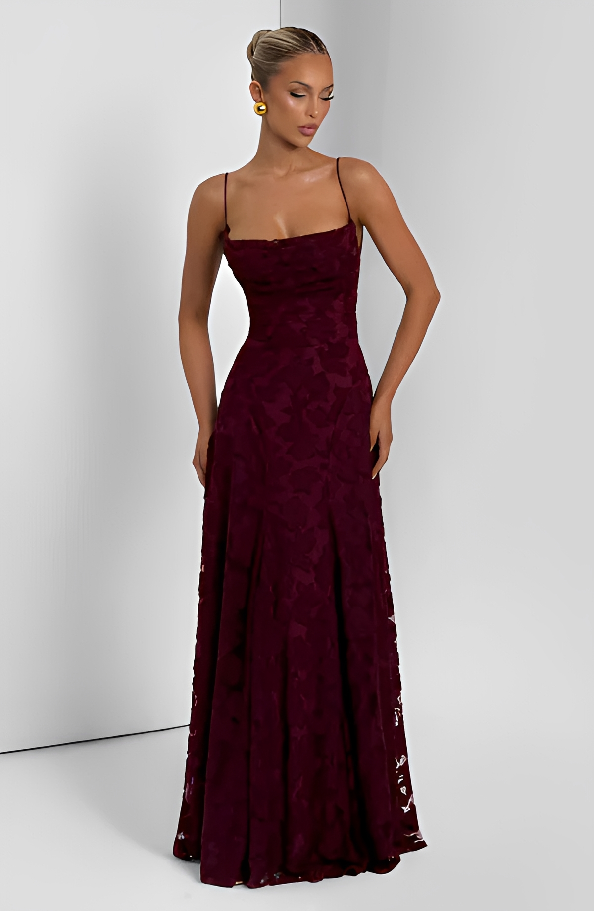 Francisa - Elegantes und hochwertiges Maxikleid