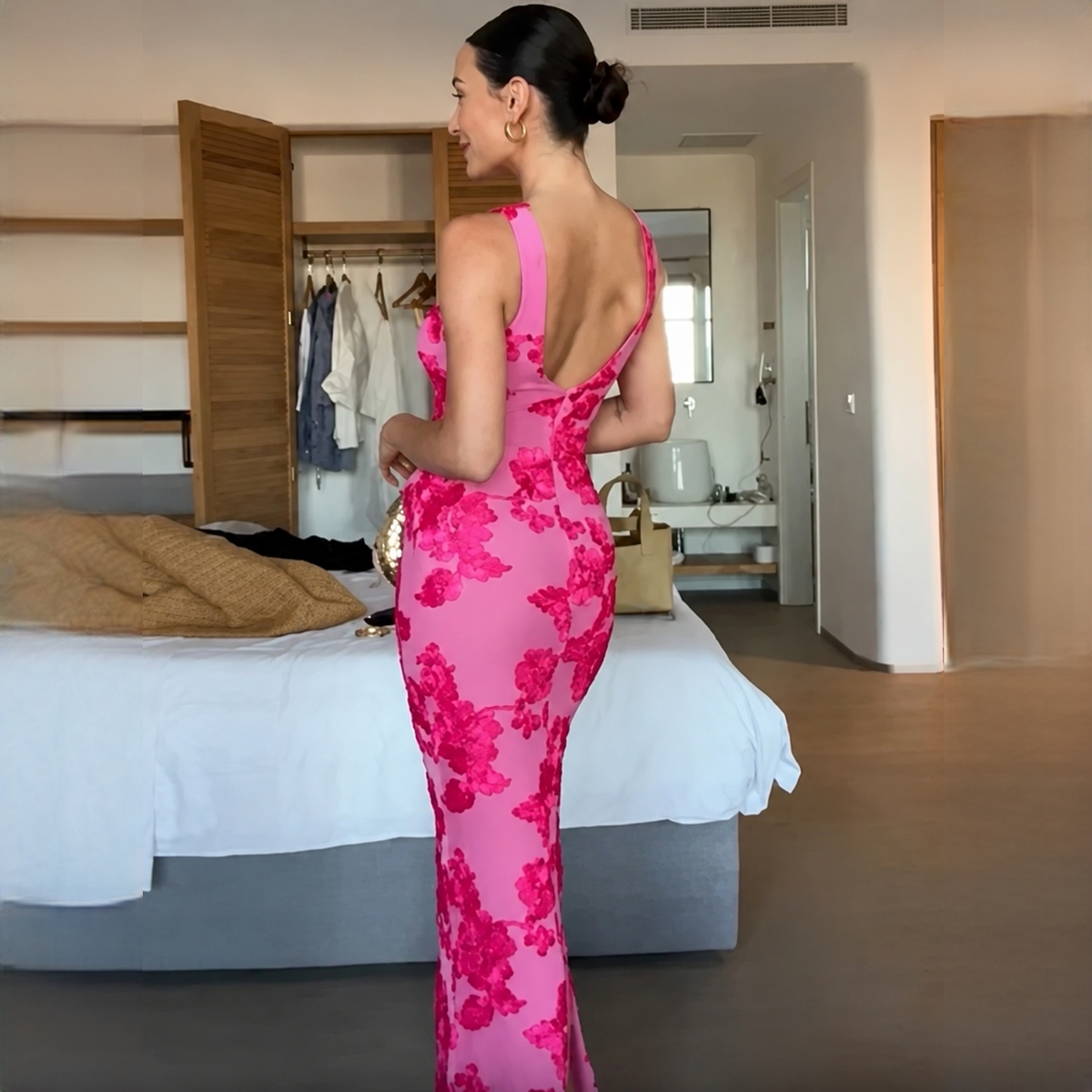 Genecia - Elegantes, fließendes Maxikleid