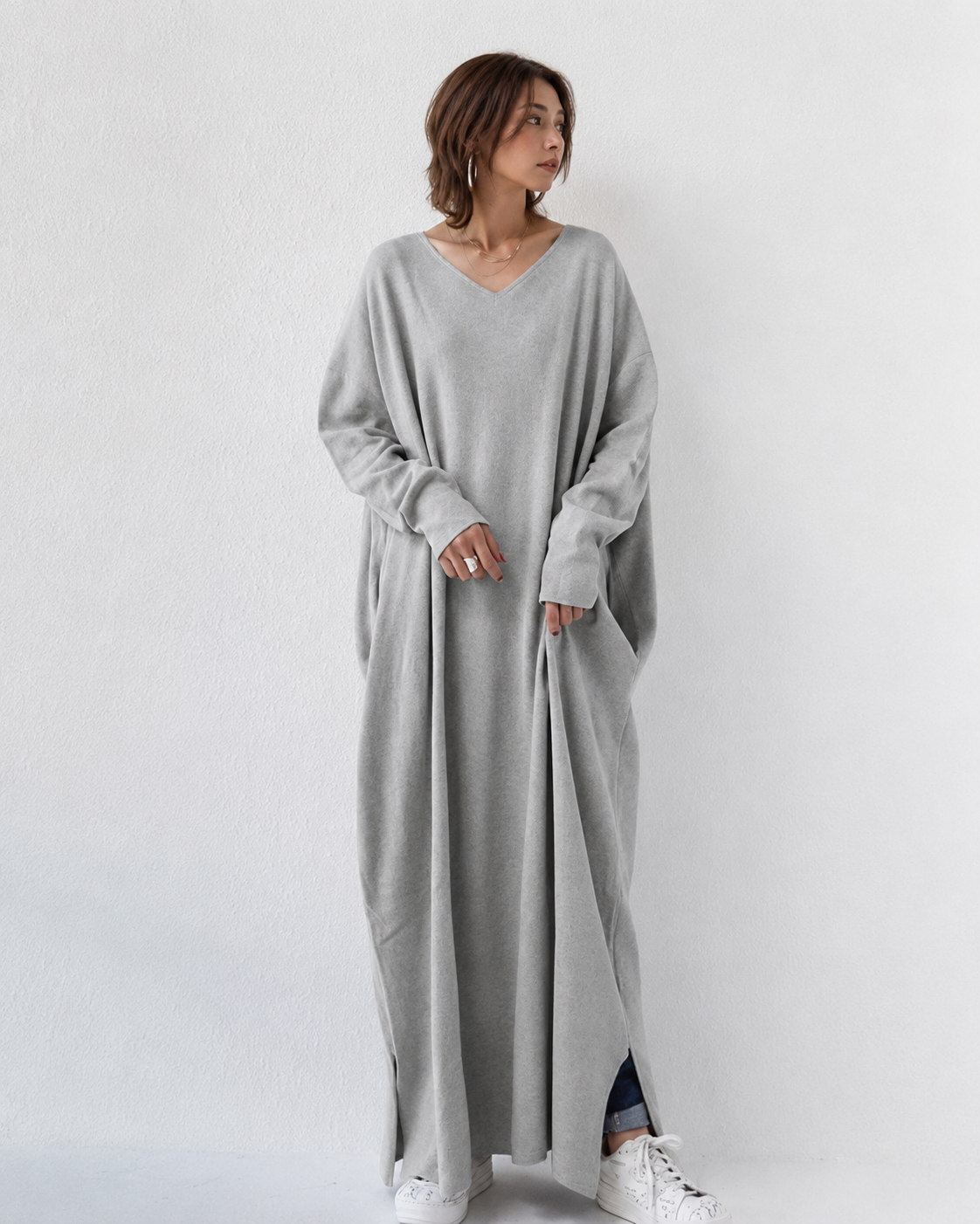 Shacora - Weit geschnittenes Maxikleid mit V-Ausschnitt