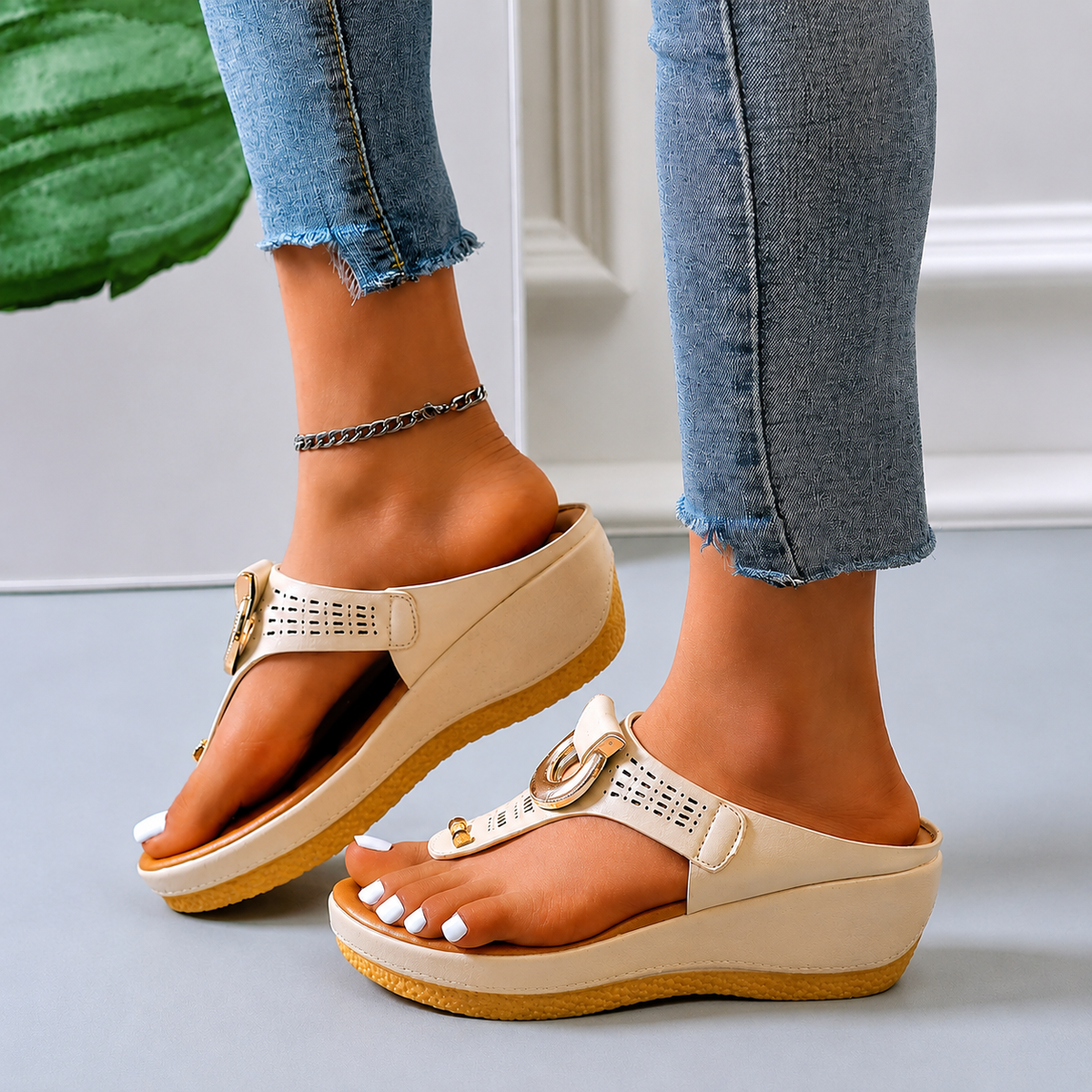 Delonda - Stilvolle und trendige Sandalen