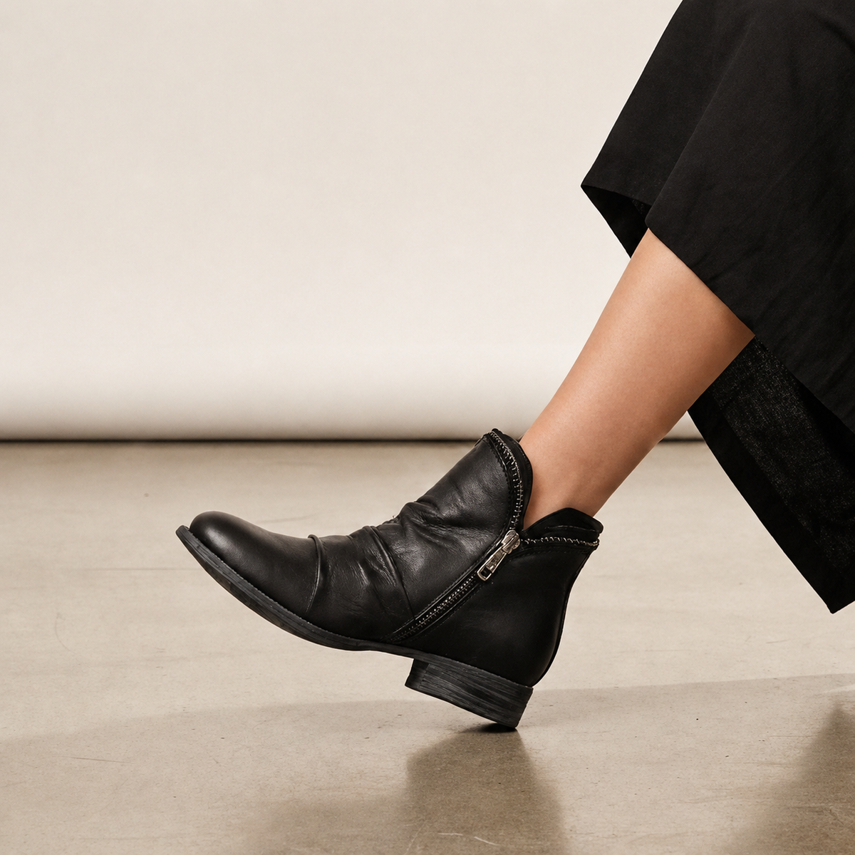 Julie - Stilvolle Stiefeletten mit Reißverschluss