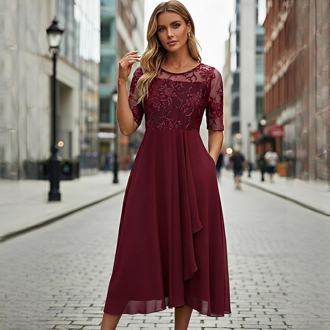 Victoria - Elegantes Sommerkleid mit Spitze