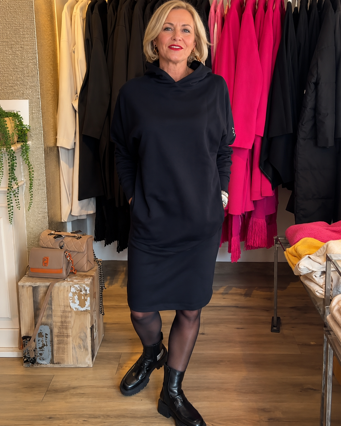 Annette - Stilvolles Hoodie-Kleid