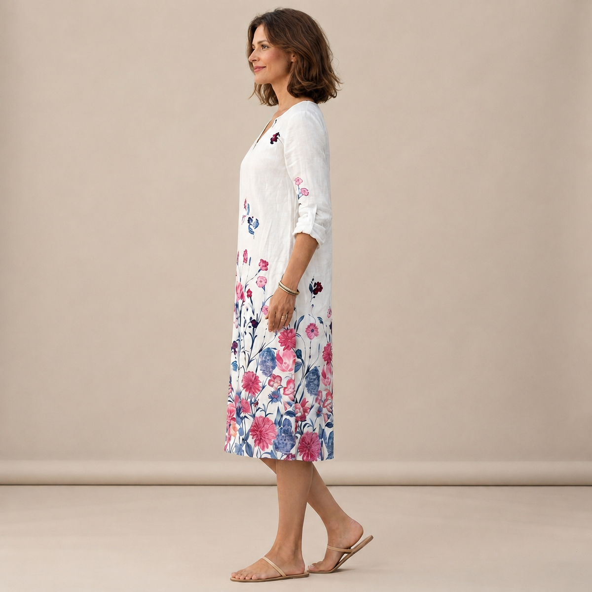 Ninna - Elegantes und figurbetontes V-Ausschnitt-Kleid