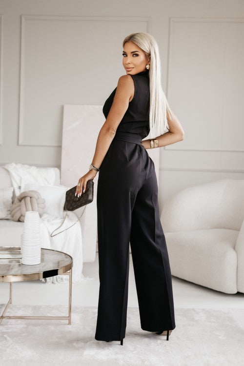Ärmelloser Overall – eleganter Schnitt aus hochwertigem Stoff