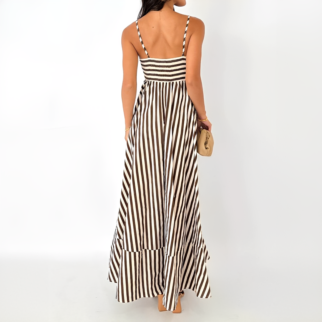 Lerra - Langes plissiertes Kleid mit Streifen