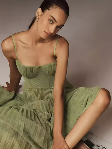 Karen - Elegantes, rückenfreies Midikleid mit Falten für Damen