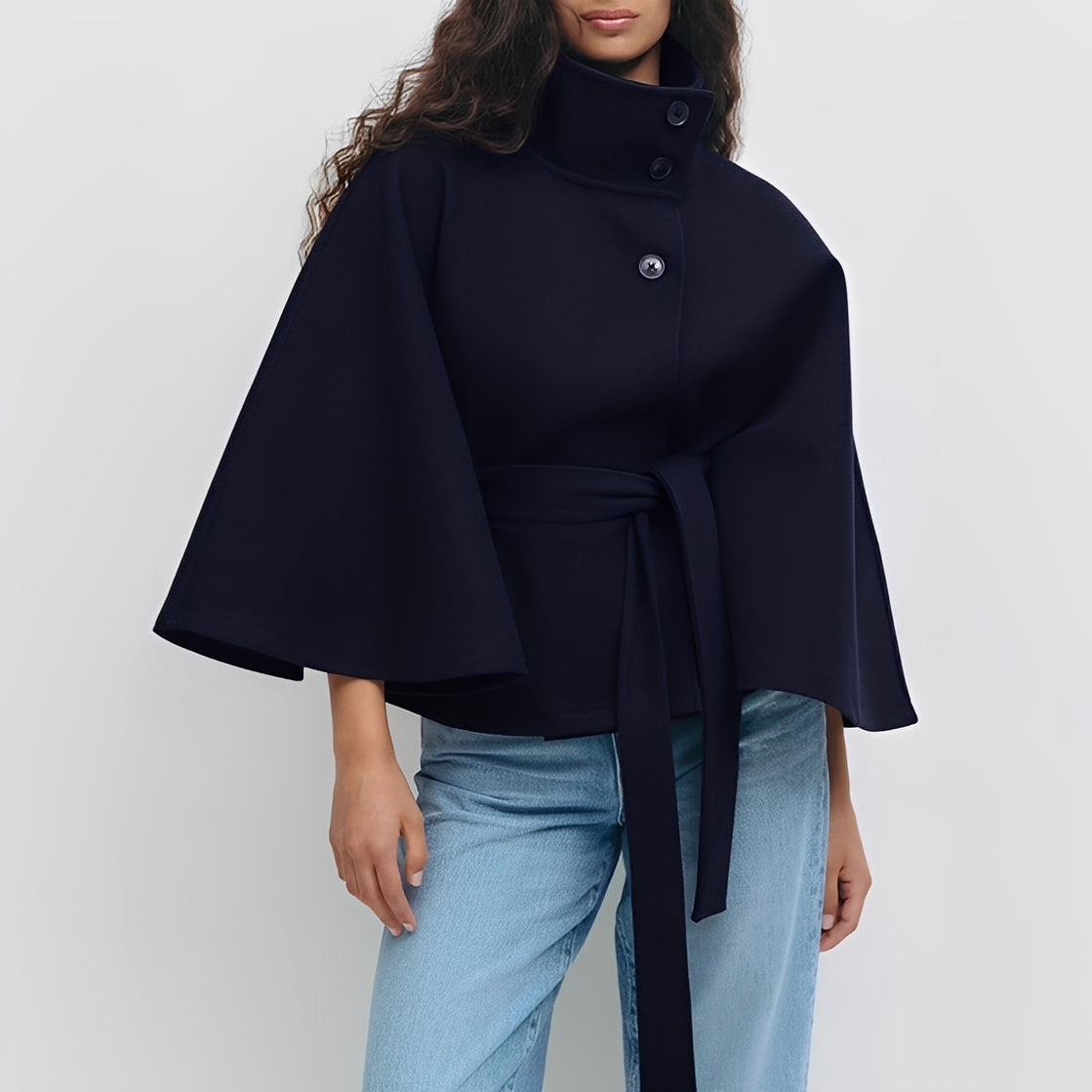 Carine - Damen-Wickeljacke mit hohem Kragen