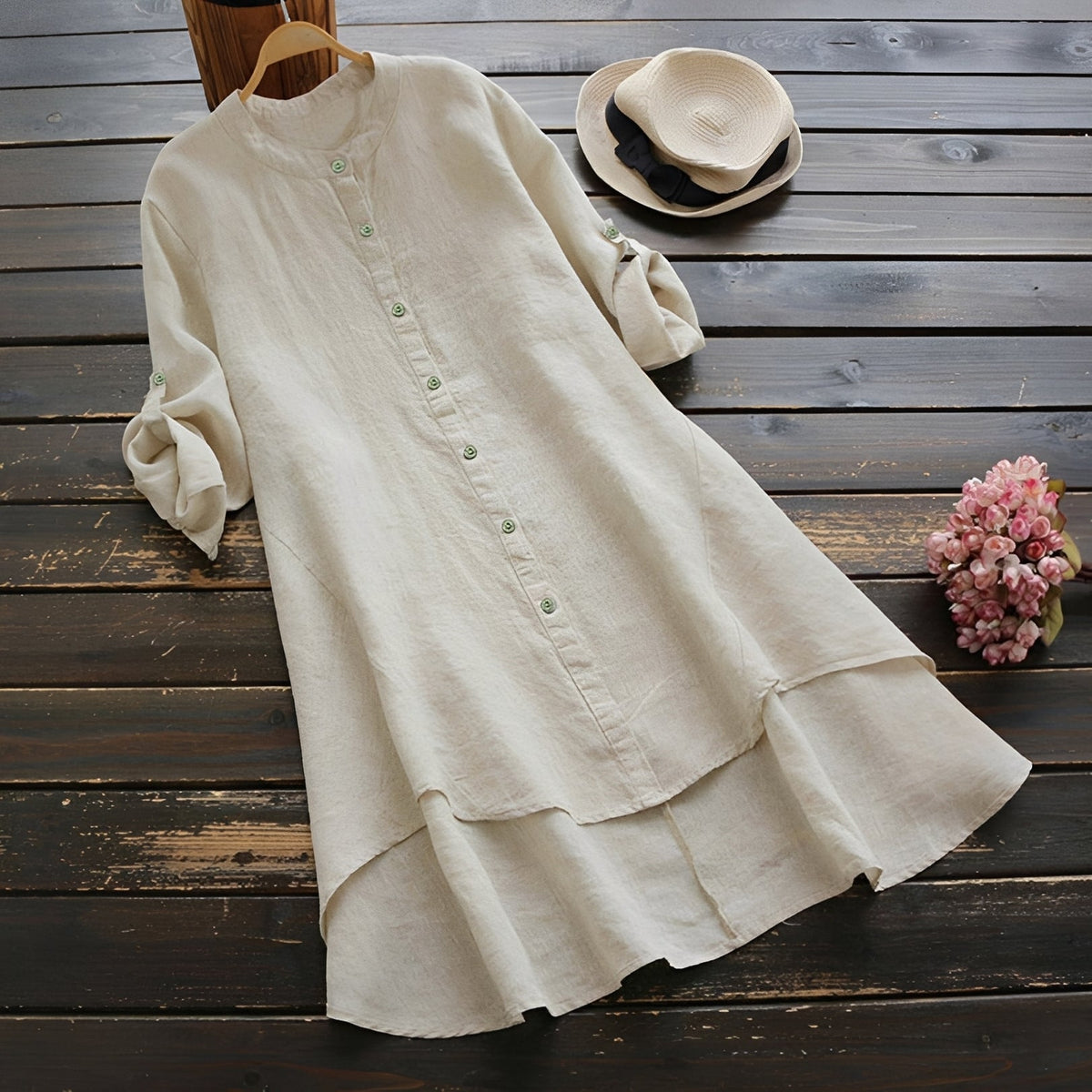 Mildred - Stilvolles Kleid mit Knöpfen
