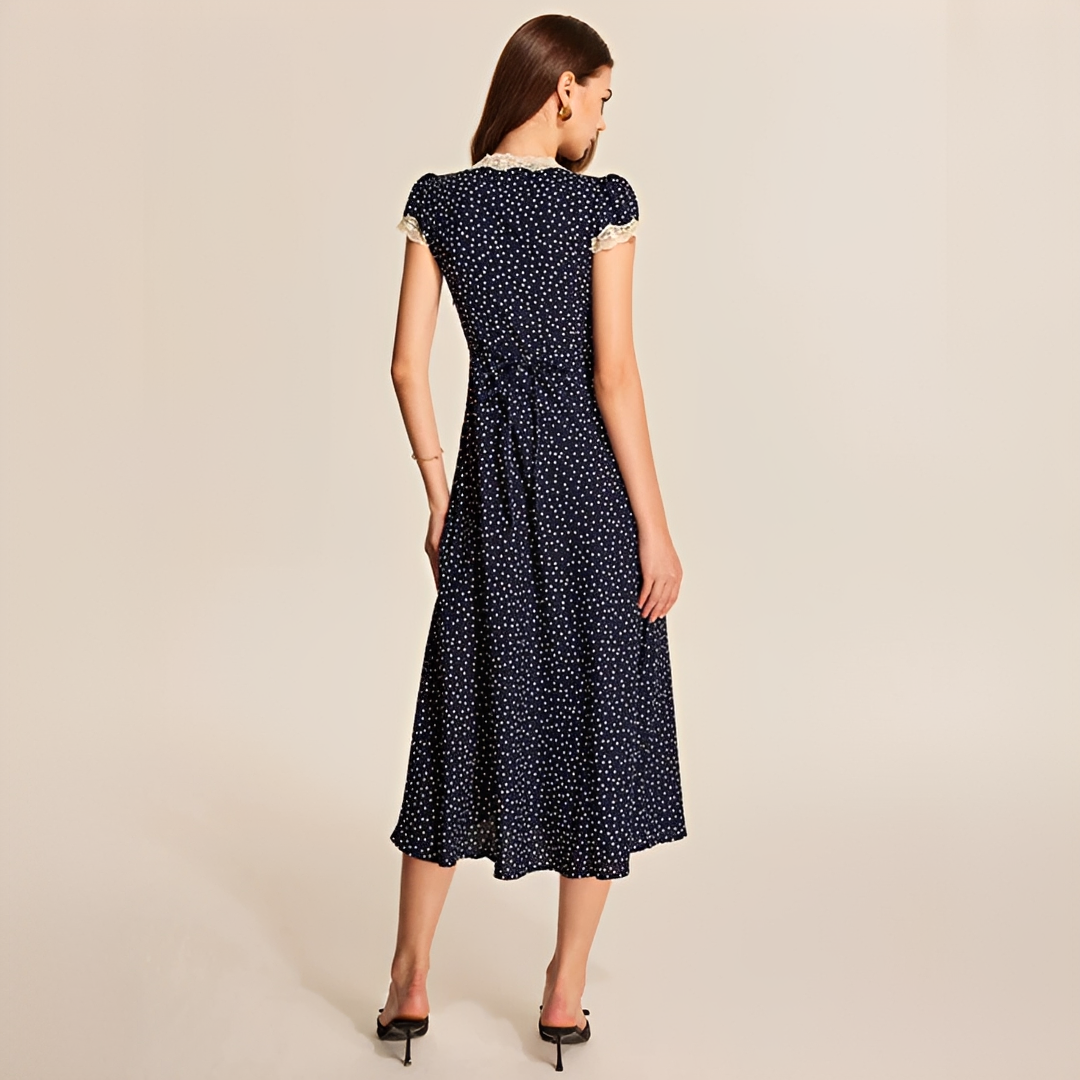 Janette - Stilvolles Kleid mit Spitzenelementen