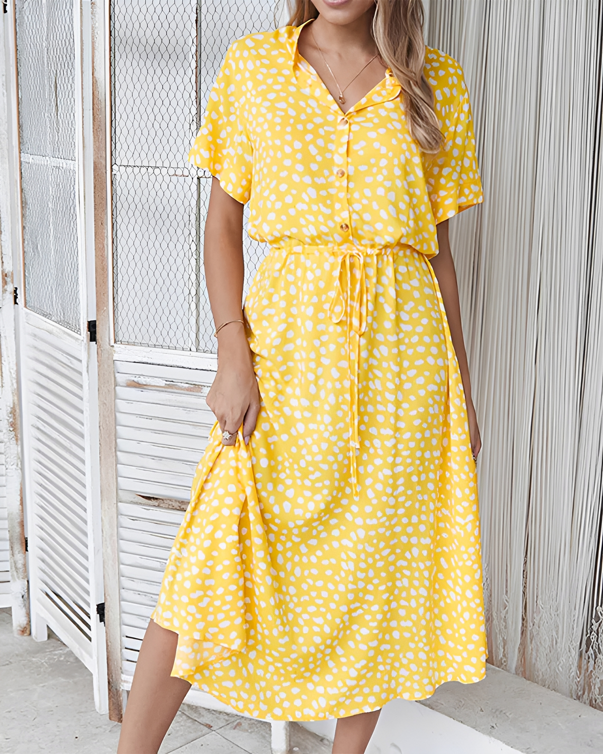 Shannon - Elegantes Midikleid mit V-Ausschnitt