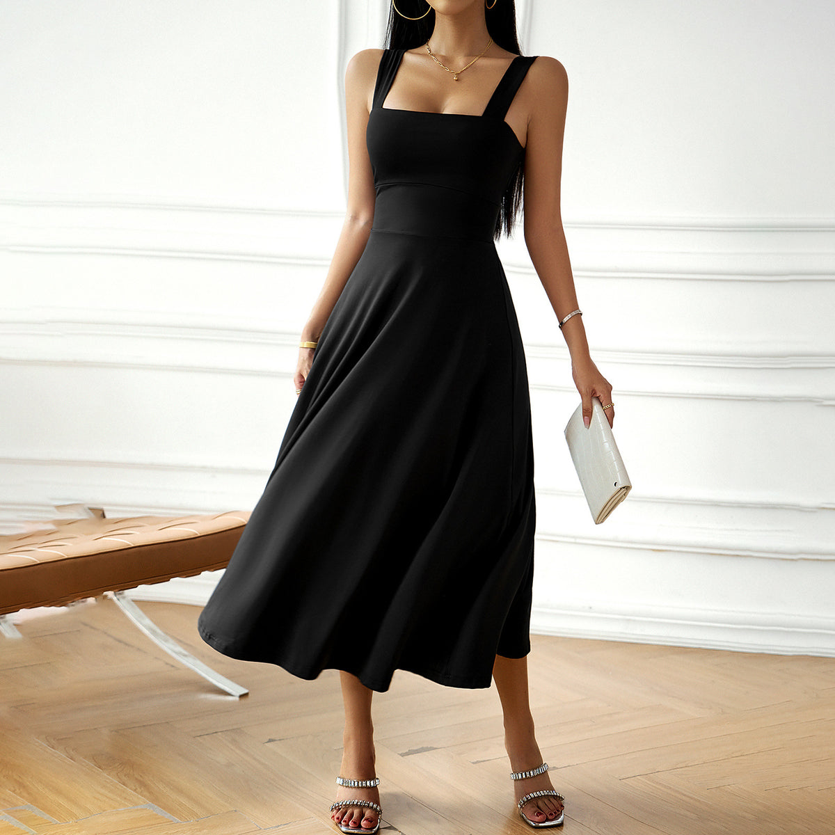 Bertha - Elegantes ärmelloses Kleid für Damen