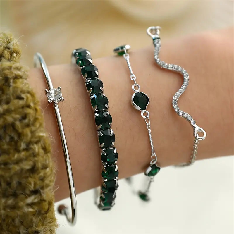 Camille – Stilvolles Armbandset mit grünen Steinen