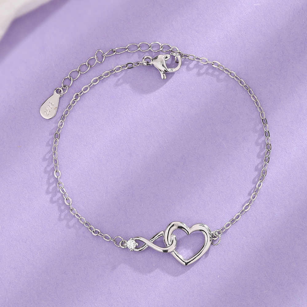 Unendliches Herzarmband - Feines CZ-Armband