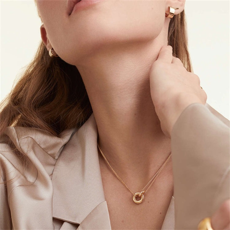Sabrina - Goldene Kette
