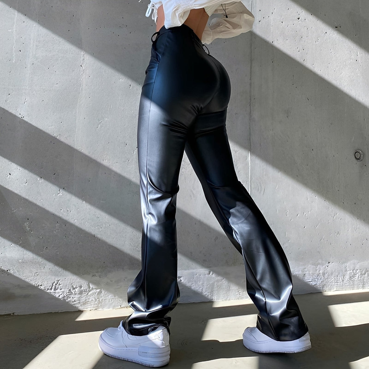 Katerina - Bequeme Hochbund-Schlaghose