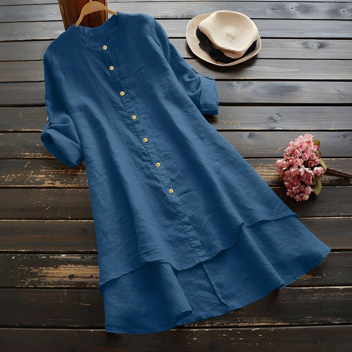 Mildred - Stilvolles Kleid mit Knöpfen