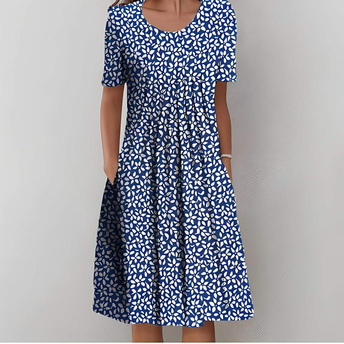 Reyna - Schickes und stilvolles Damenkleid