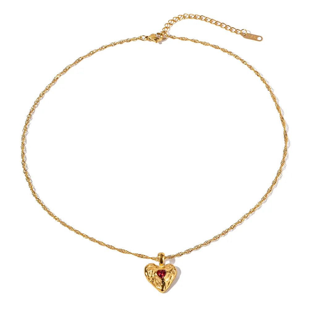 Vesper - Rote Herz-Halskette aus Gold