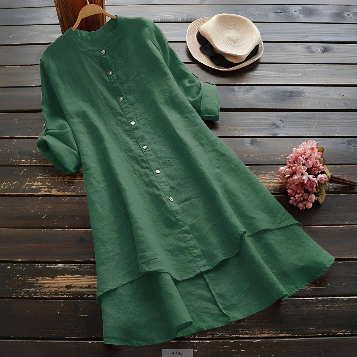 Mildred - Stilvolles Kleid mit Knöpfen