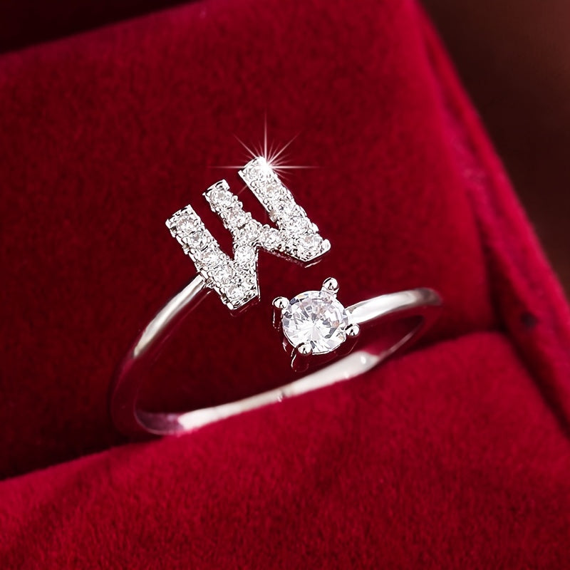 Nova – Stilvoller offener Ring mit Initiale