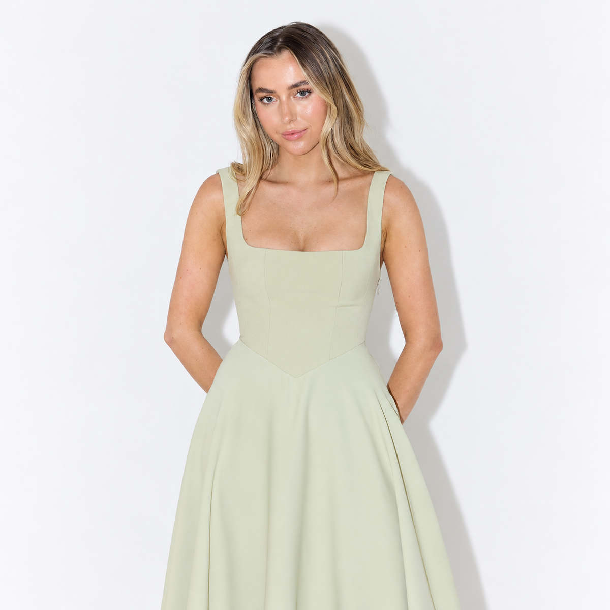Melisandre - Midi Kleid Damen, Elegant & Vielseitig