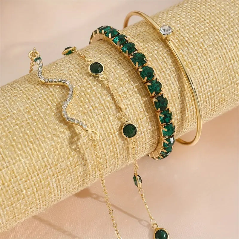 Camille – Stilvolles Armbandset mit grünen Steinen
