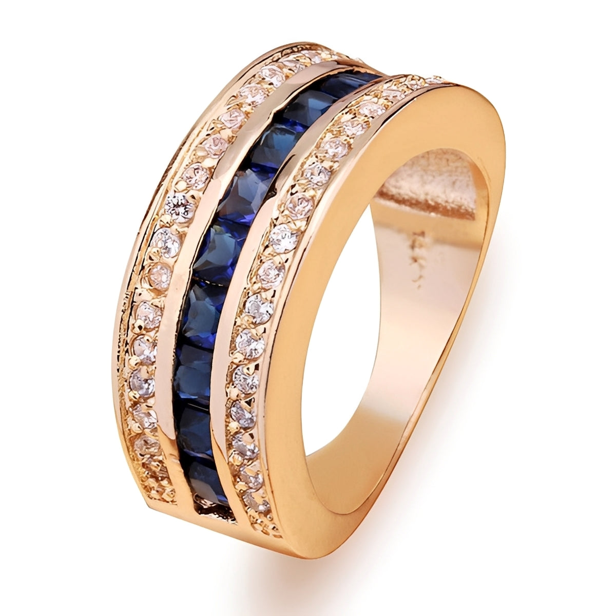 Ronan – Quadratischer Herrenring mit markanten Details