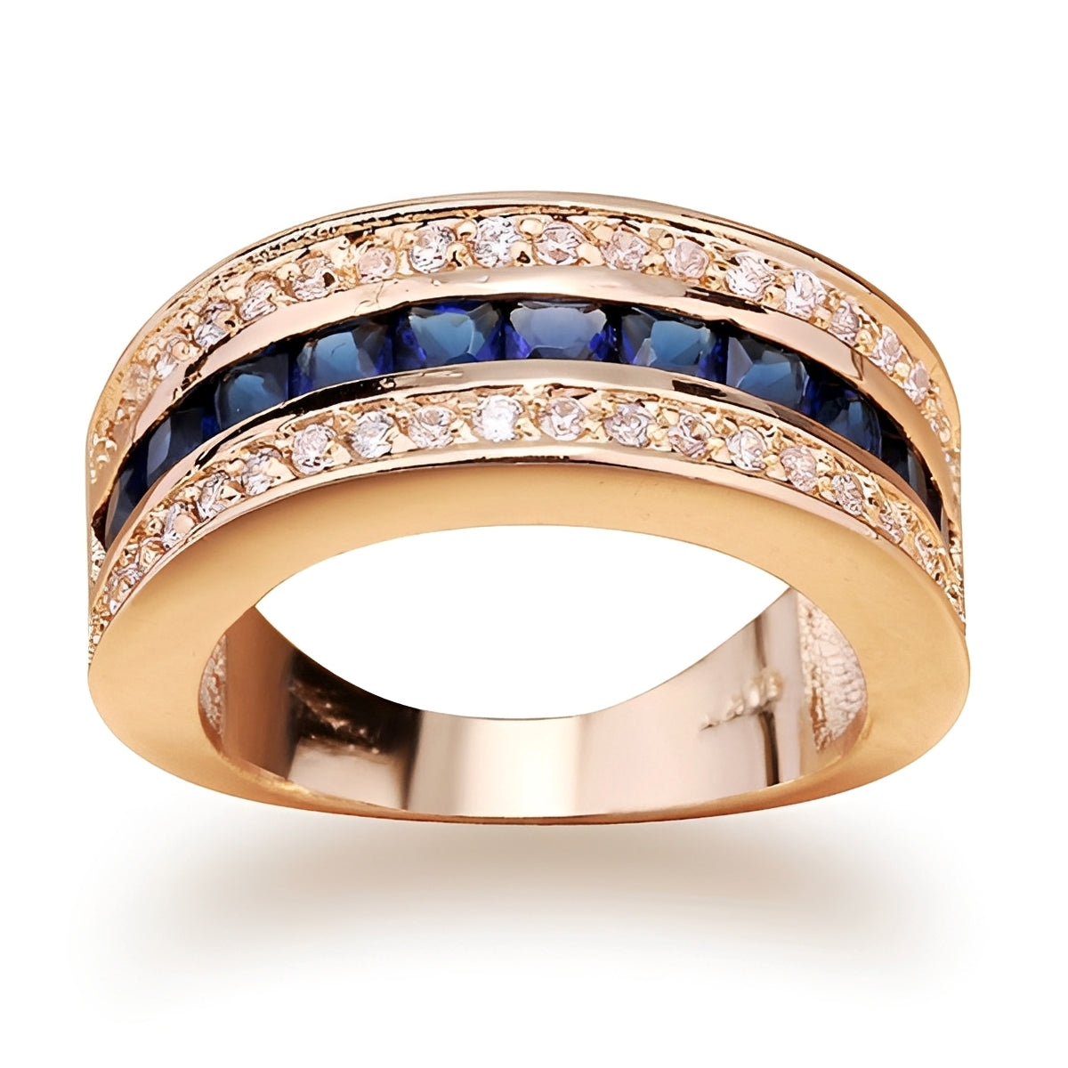 Ronan – Quadratischer Herrenring mit markanten Details