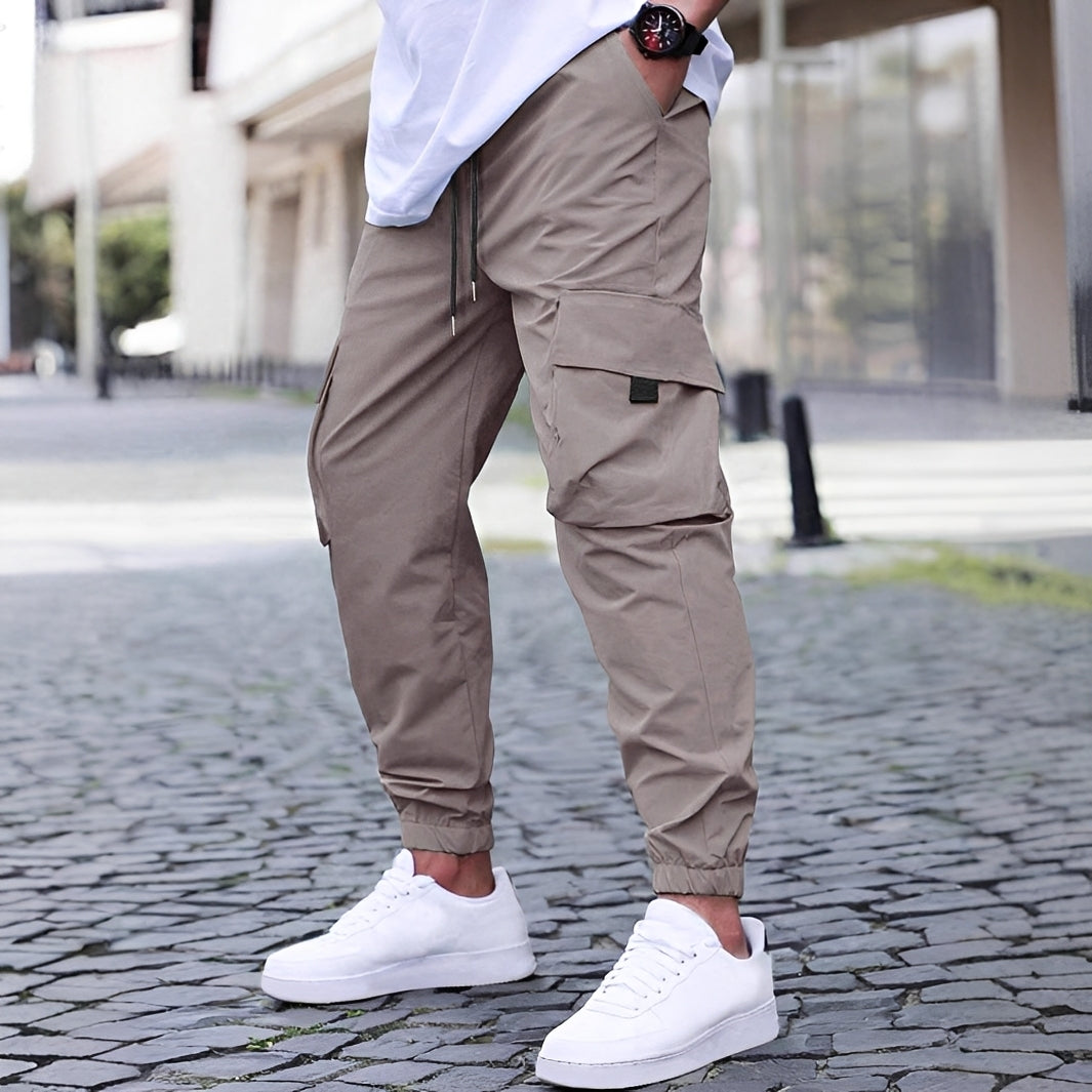 Ollie - Lässige, elastische Cargo-Jogginghose für Herren