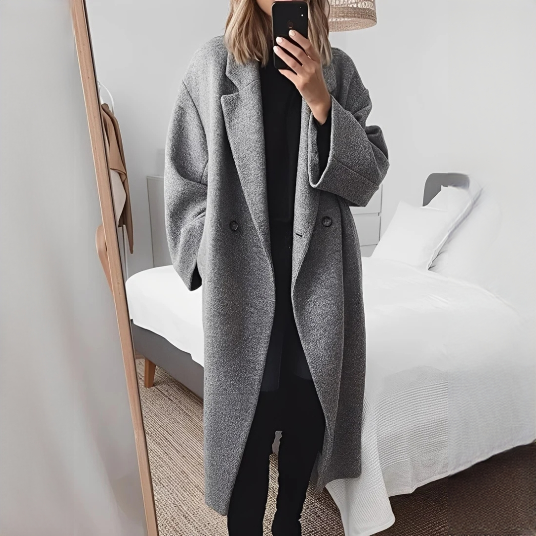 Carolane - Zeitgemäßer Mantel im lockeren Stil