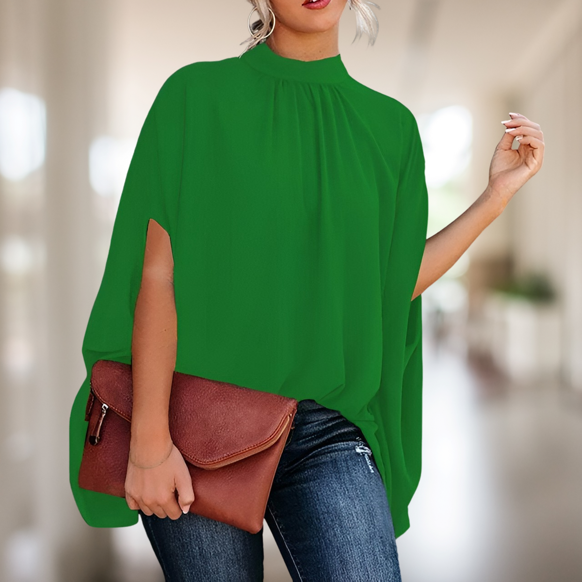 Tomesia - Stilvolle Bluse mit ausgestelltem Schnitt
