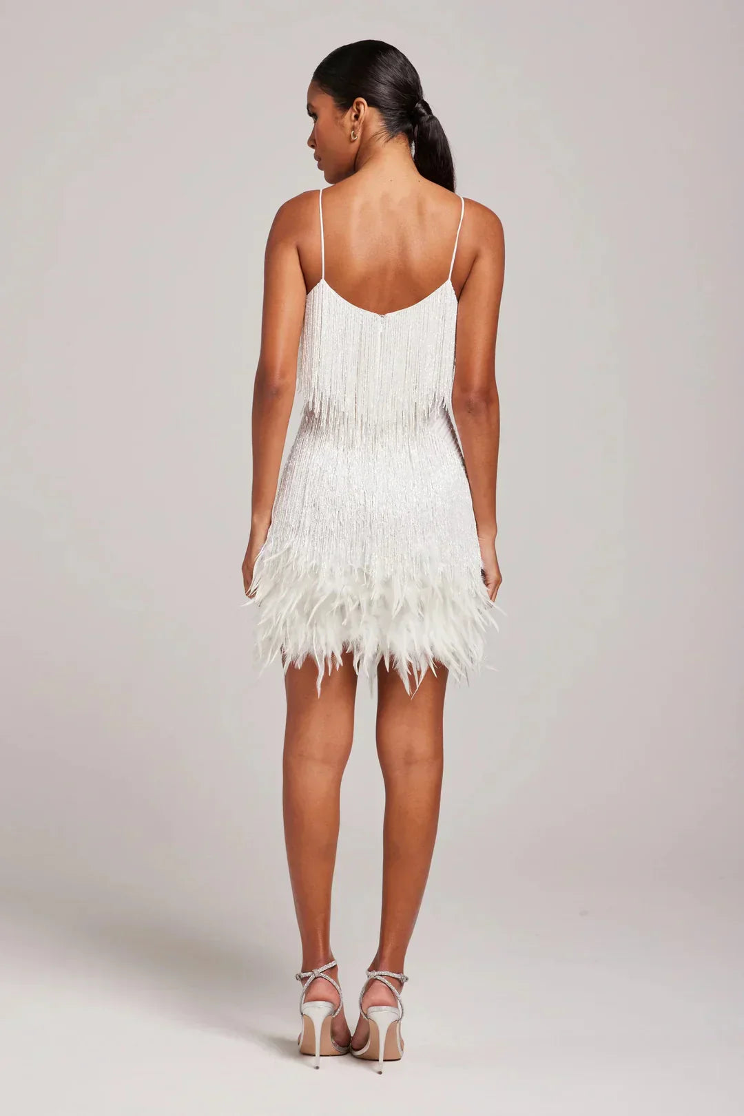 Tyra - Elegante Mini-Robe mit Fransen