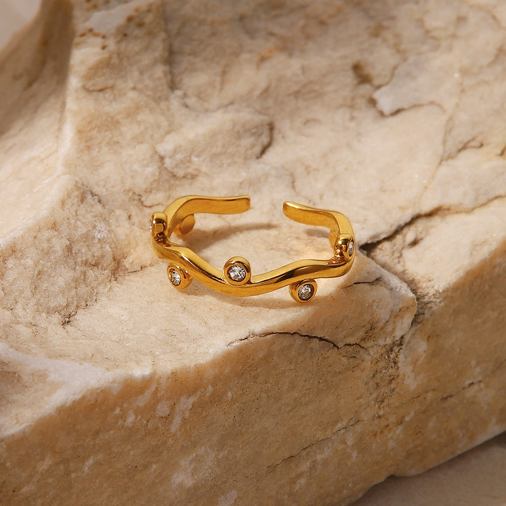 Willow – Verstellbarer Ring in Blattform